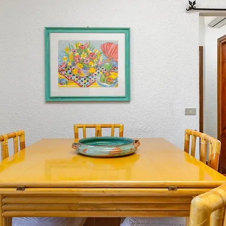 Mucchi Bianchi Lc-103 Apartmán Baia Sardinia