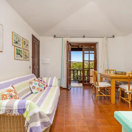 Mucchi Bianchi Lc-103 * Baia Sardinia